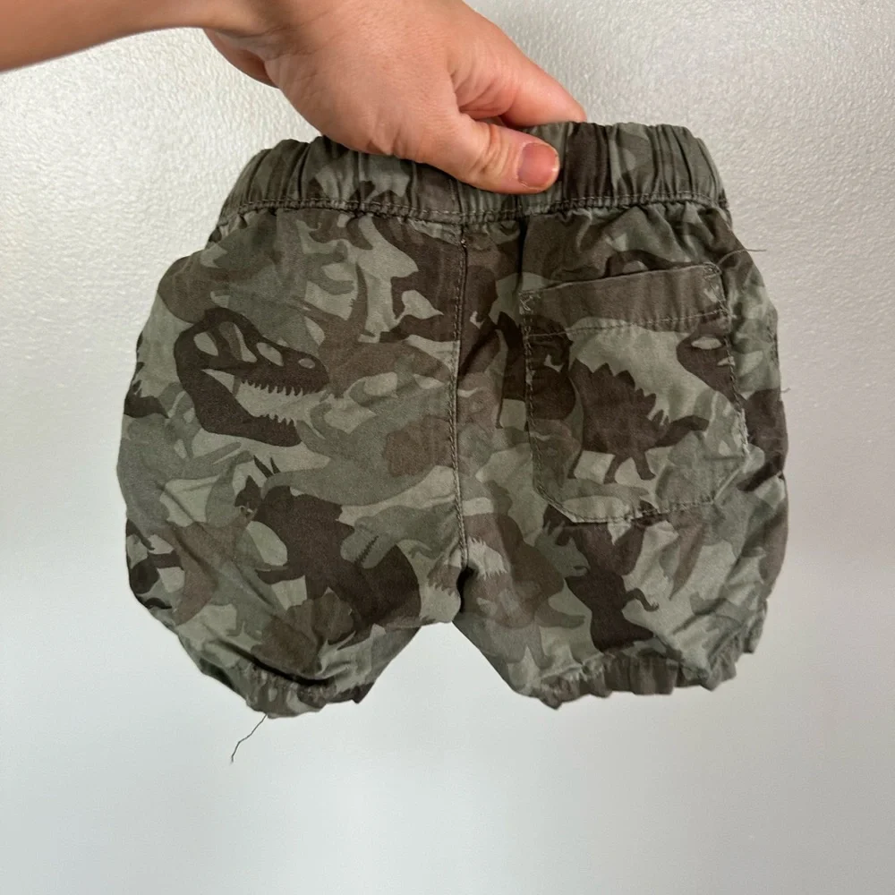 Boys short bundle -12m - Picture 4 of 16
